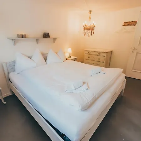 Surfers Horizon Loft With Balcony & Panoramic Views Apartamento