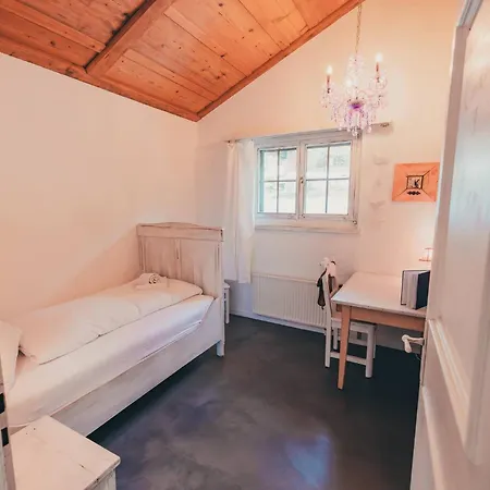 Surfers Horizon Loft With Balcony & Panoramic Views Apartamento