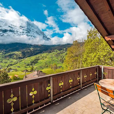 Surfers Horizon Loft With Balcony & Panoramic Views Apartamento *